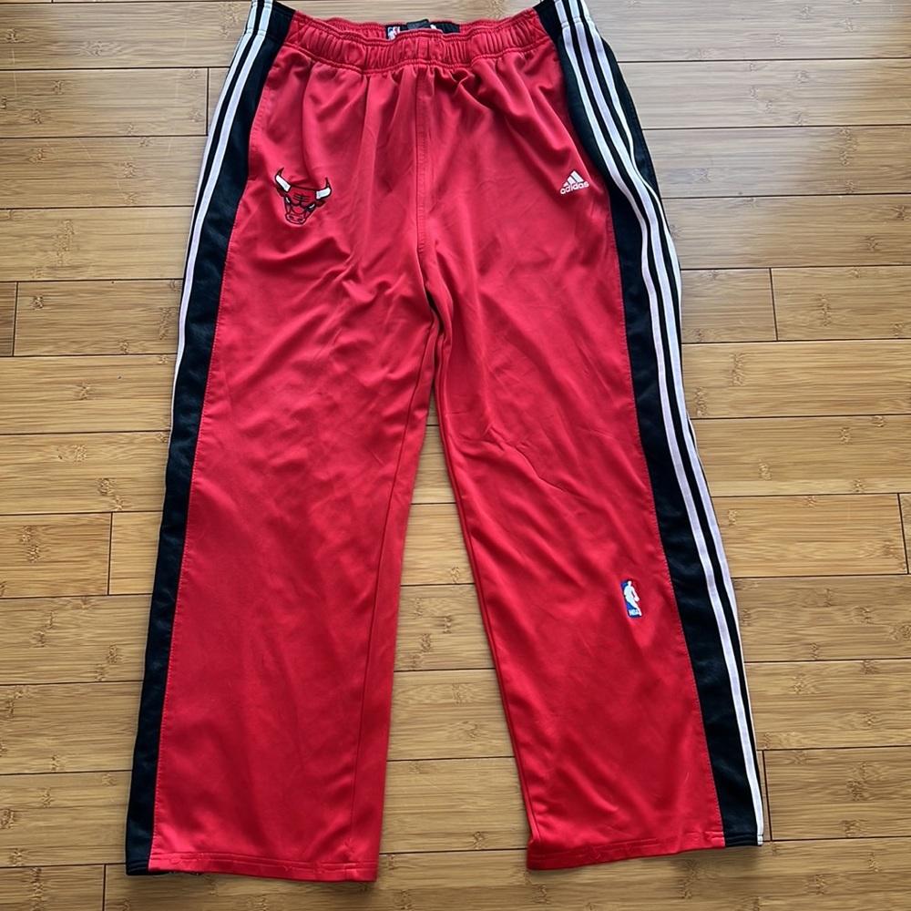 Adidas Authentic NBA Chicago Bulls Warm Up Breakaway Pants size Men's 2XL / XXL